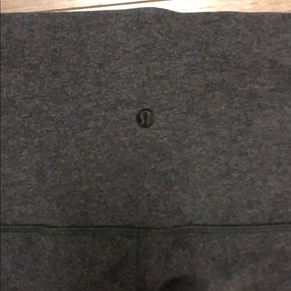 Lululemon wunder under - Picture 3 of 4